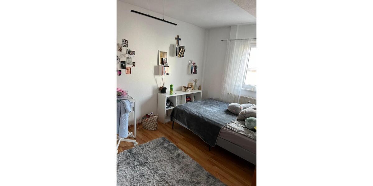 Etagenwohnung Ebsdorfergrund - 4 Zimmer, 77 m&sup2;, 770&euro; | Angebot:25941682