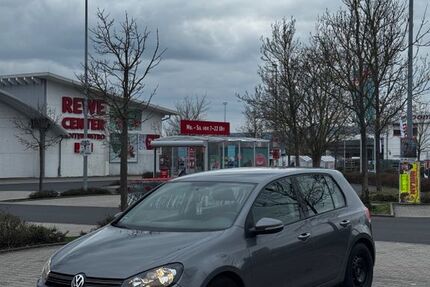 VW Golf 212.000 km 4.800 &euro; Bad Nauheim 61231