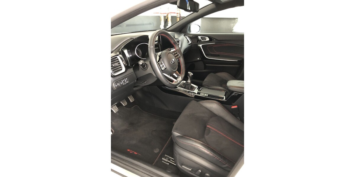 Kia Proceed GT 142.500 km 20.020 &euro; Braunfels 35619