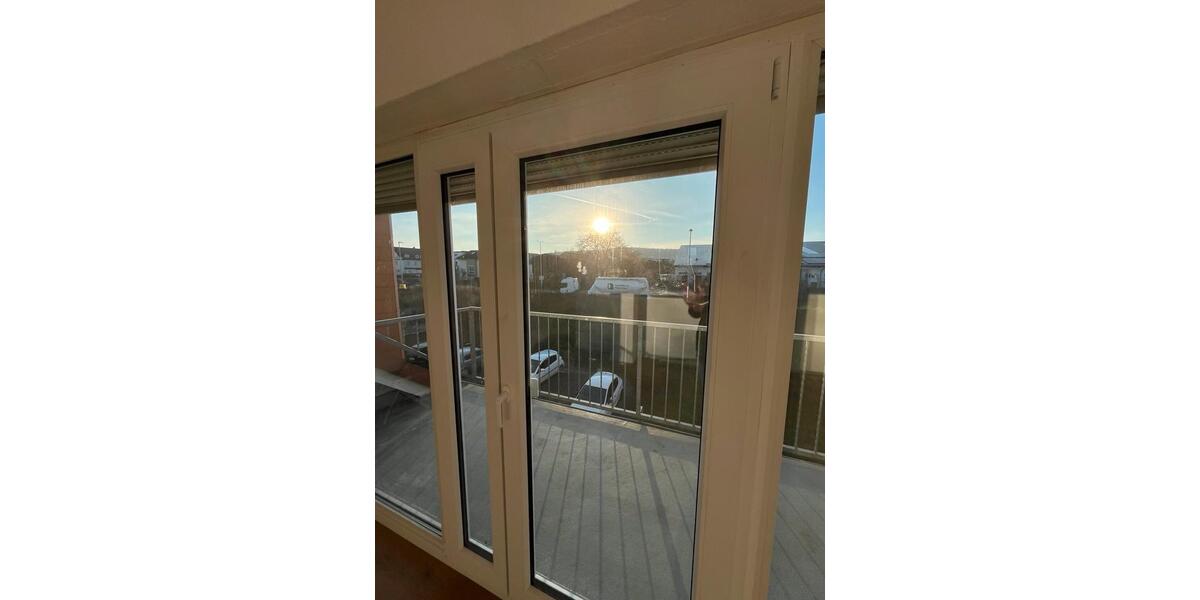 Dachgeschoßwohnung Butzbach - 4 Zimmer, 76 m&sup2;, 1.220&euro; | Angebot:25639563