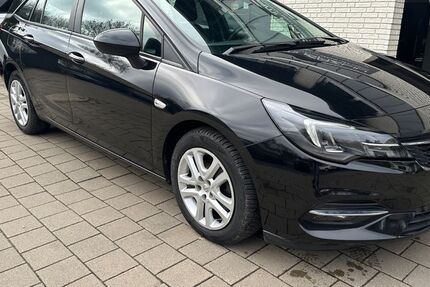 Opel Astra 136.000 km 7.900 &euro; Herborn 35745