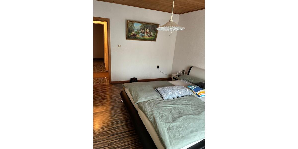 Etagenwohnung Aßlar - 4 Zimmer, 95 m&sup2;, 1.150&euro; | Angebot:26663195