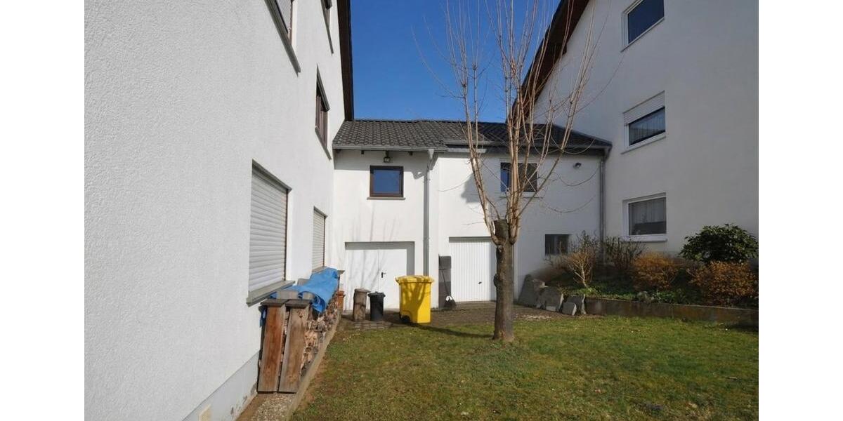 Etagenwohnung Gießen Allendorf - 3 Zimmer, 108 m&sup2;, 990&euro; | Angebot:25807433
