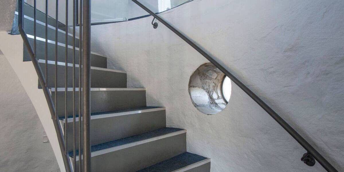 Gewerbeobjekt Usingen - 2 Zimmer, 83 m&sup2;, 795&euro; | Angebot:25740833