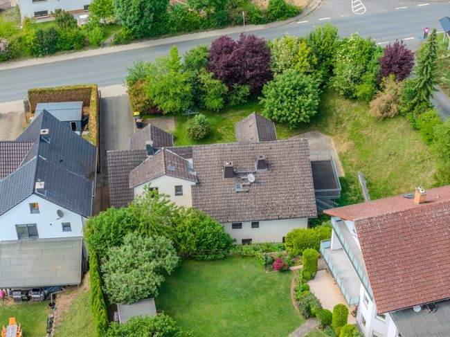 Einfamilienhaus Solms Oberndorf - 7 Zimmer, 224 m&sup2;, 400.000&euro; | Angebot:25662020