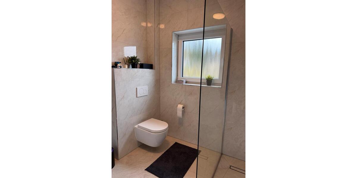 Dachgeschoßwohnung Solms - 2 Zimmer, 60 m&sup2;, 860&euro; | Angebot:25923520