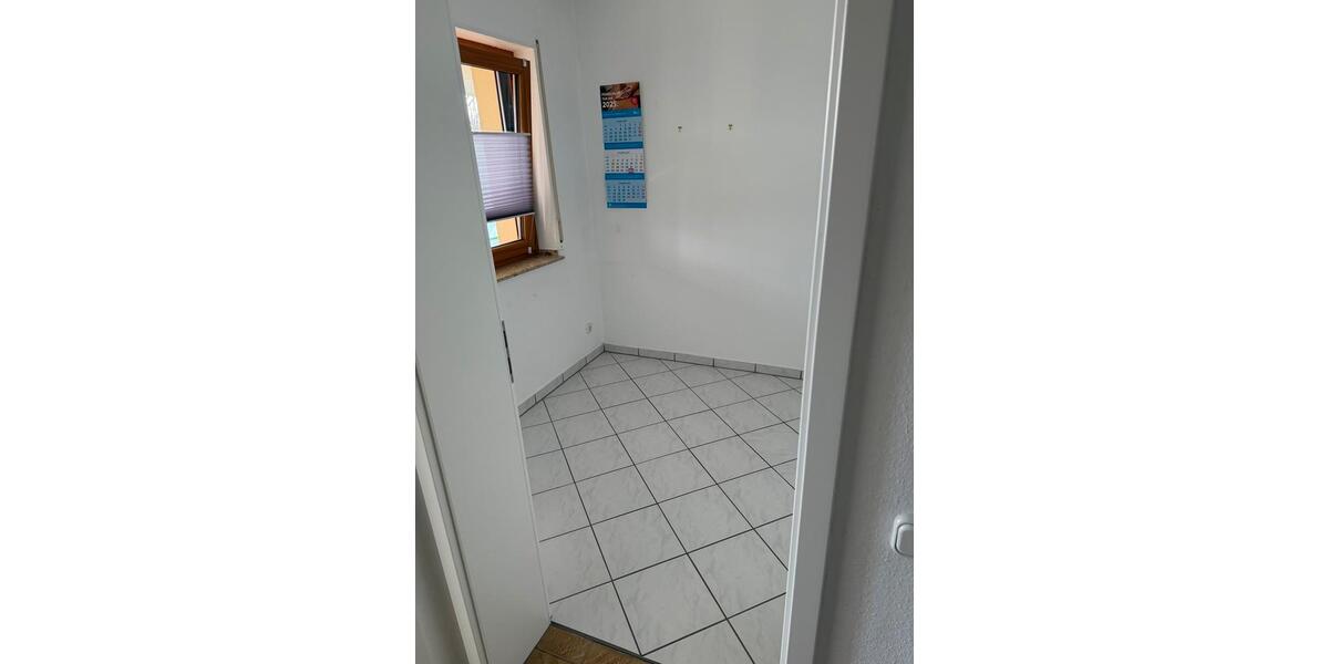 Terrassenwohnung Hungen - 2 Zimmer, 89 m&sup2;, 650&euro; | Angebot:25515598