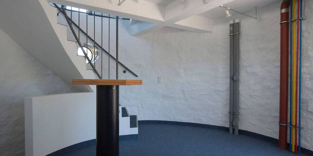 Gewerbeobjekt Usingen - 2 Zimmer, 83 m&sup2;, 795&euro; | Angebot:25740833