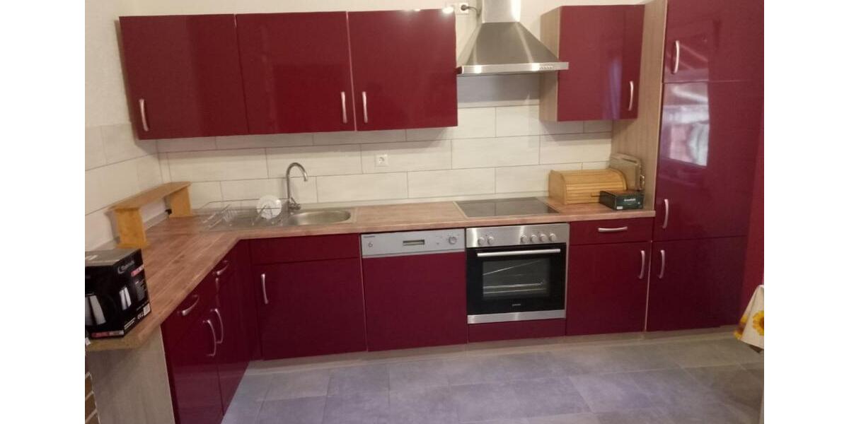 Einfamilienhaus Leun - 10 Zimmer, 285 m&sup2;, 420.000&euro; | Angebot:25358116