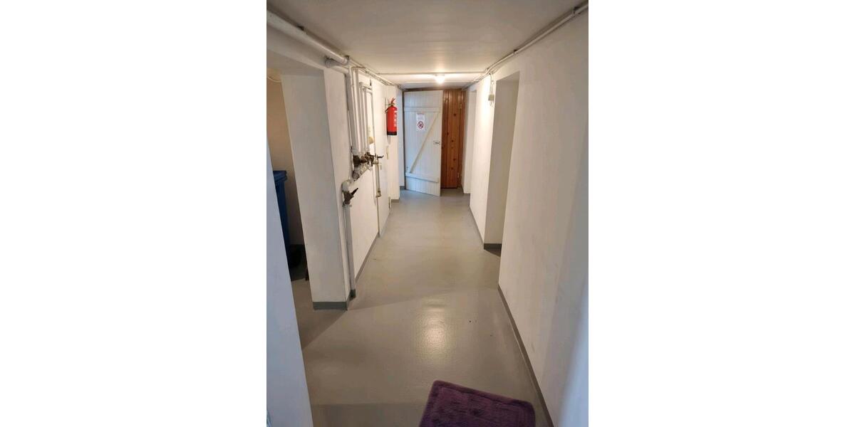 Dachgeschoßwohnung Marburg Cappel - 4 Zimmer, 75 m&sup2;, 225.000&euro; | Angebot:26502333