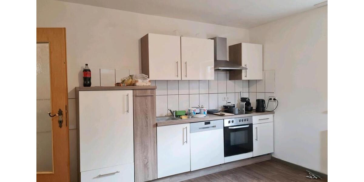 Einfamilienhaus Lohra - 8 Zimmer, 255 m&sup2;, 439.000&euro; | Angebot:26090919