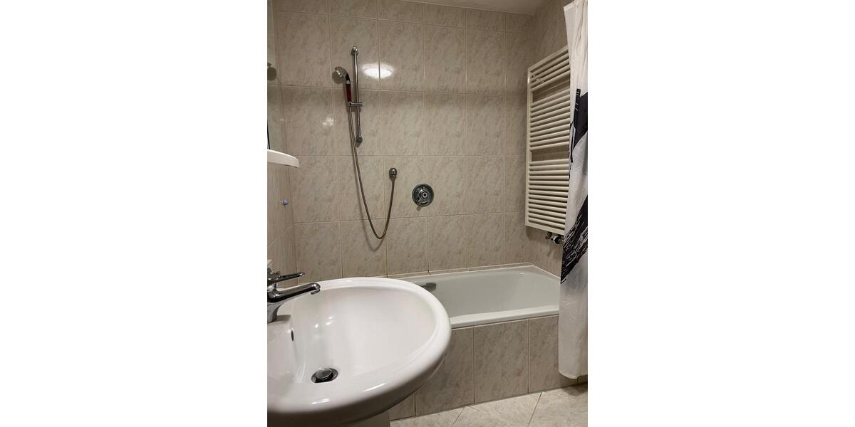 Maisonettenwohnung Marburg - 3 Zimmer, 85 m&sup2;, 680&euro; | Angebot:25934574