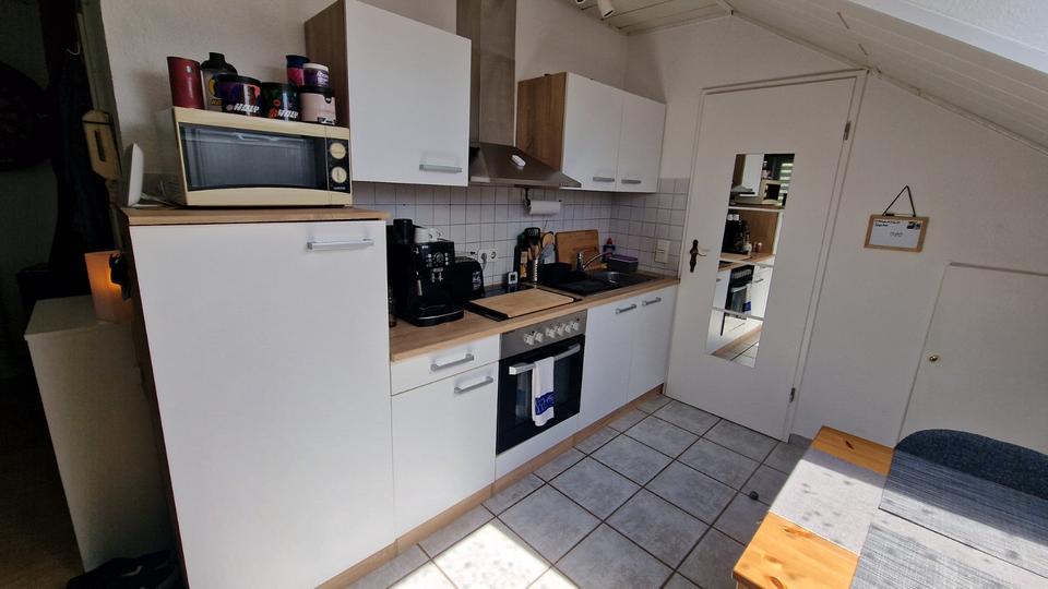 Dachgeschoßwohnung Ebsdorfergrund - 1 Zimmer, 34 m&sup2;, 450&euro; | Angebot:26677536