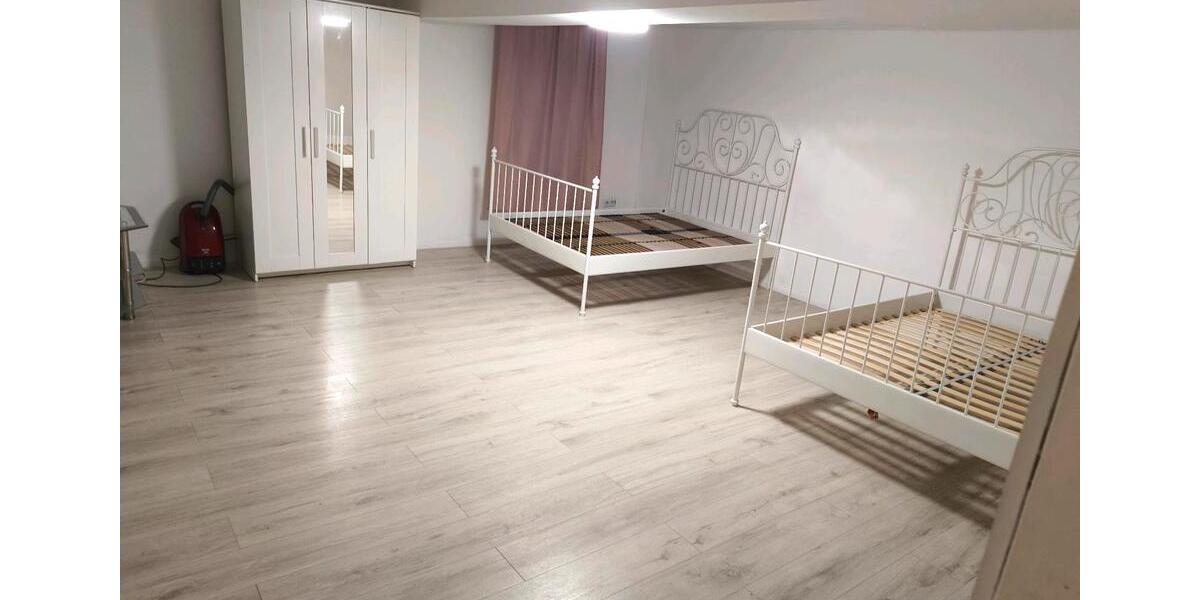 Einfamilienhaus Mücke - 4 Zimmer, 120 m&sup2;, 800&euro; | Angebot:26004916