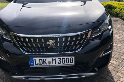 Peugeot 3008 111.000 km 12.600 &euro; Solms OT Niederbiel 35606