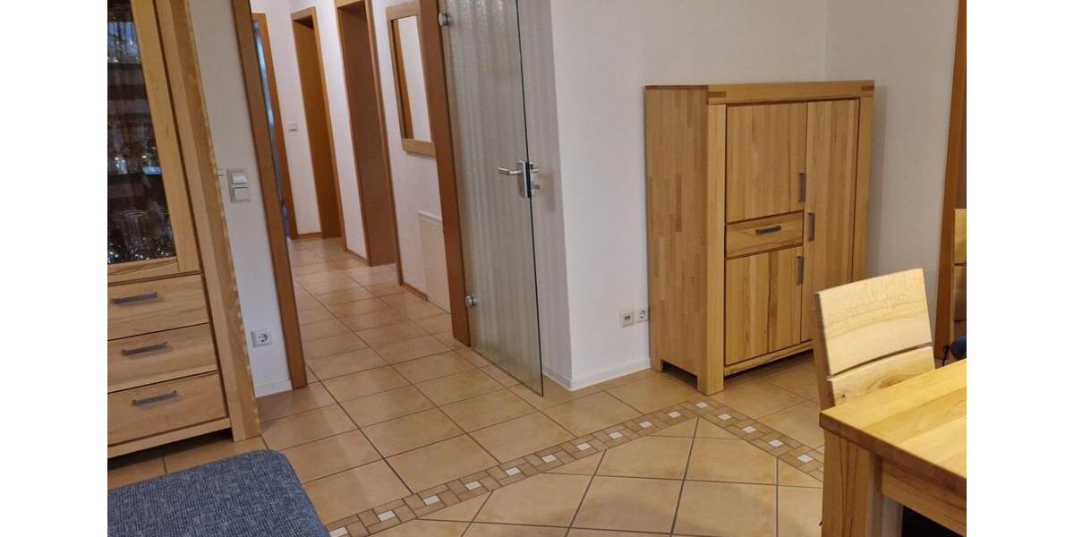 Erdgeschoßwohnung Biebertal - 3 Zimmer, 86 m&sup2;, 1.050&euro; | Angebot:25824530