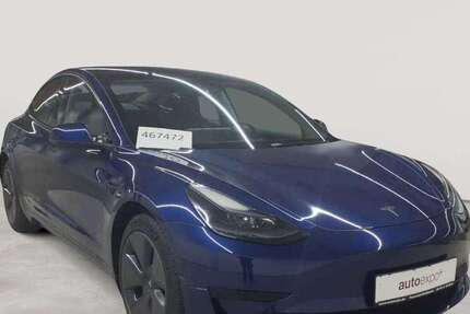 Tesla Model 3 29.776 km 24.990 &euro; Fernwald-Steinbach 35463