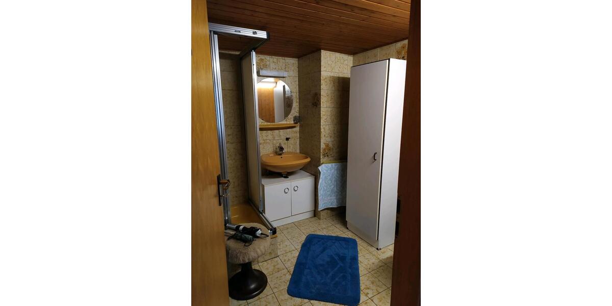 Einfamilienhaus Solms - 3 Zimmer, 120 m&sup2;, 265.000&euro; | Angebot:22954360