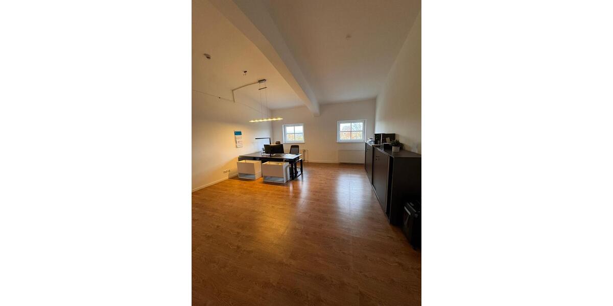 Gewerbeobjekt Gießen Anneröder Siedlung - 1.500&euro; | Angebot:24681336