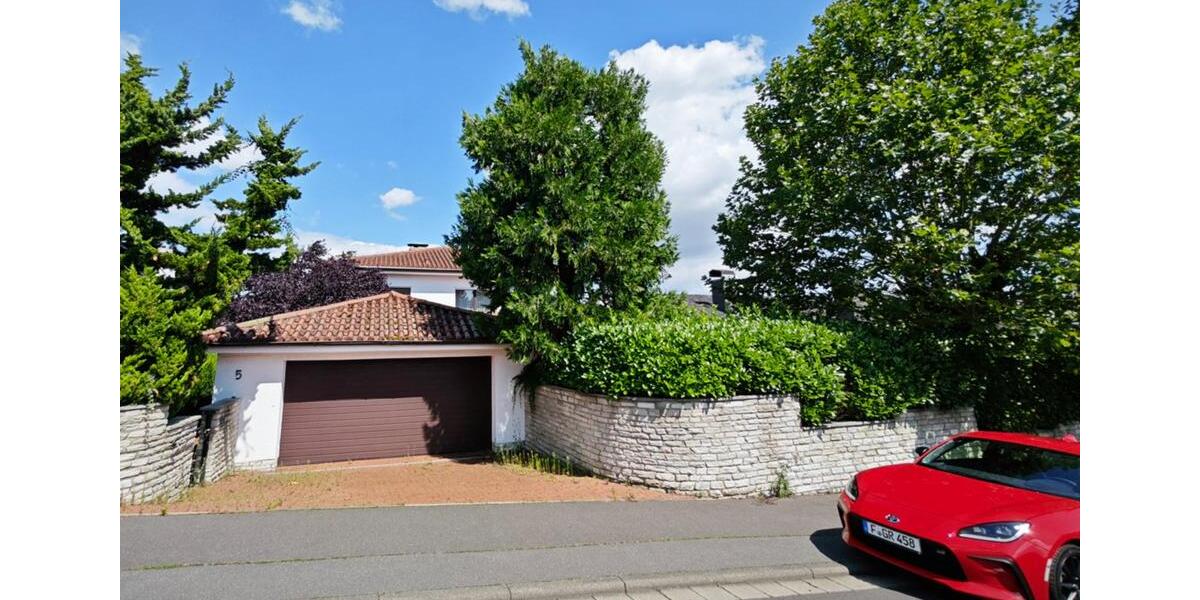 Einfamilienhaus Bad Nauheim - 10 Zimmer, 225 m&sup2;, 1.250.000&euro; | Angebot:21166315