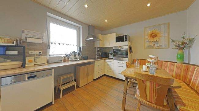 Einfamilienhaus Wetzlar - 4 Zimmer, 159 m&sup2;, 299.000&euro; | Angebot:25662031