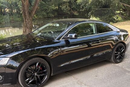 Audi A5 160.000 km 8.990 &euro; Nieder Gemünden 35329