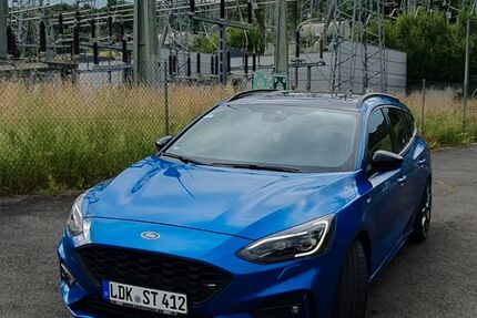 Ford Focus 108.000 km 14.100 &euro; Aßlar 35614