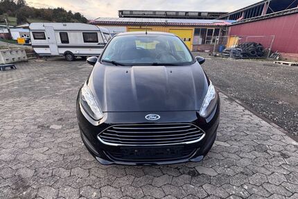 Ford Fiesta 130.077 km 4.700 &euro; Bad Endbach 35080