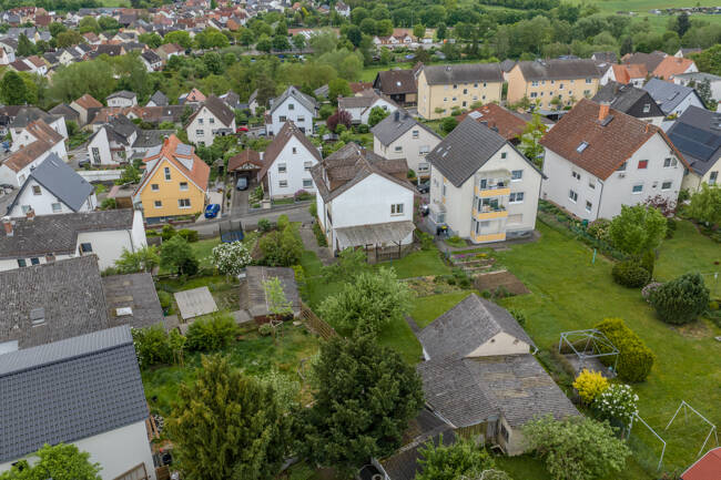 Einfamilienhaus Gießen / Allendorf Allendorf - 9 Zimmer, 196 m&sup2;, 439.000&euro; | Angebot:26582916