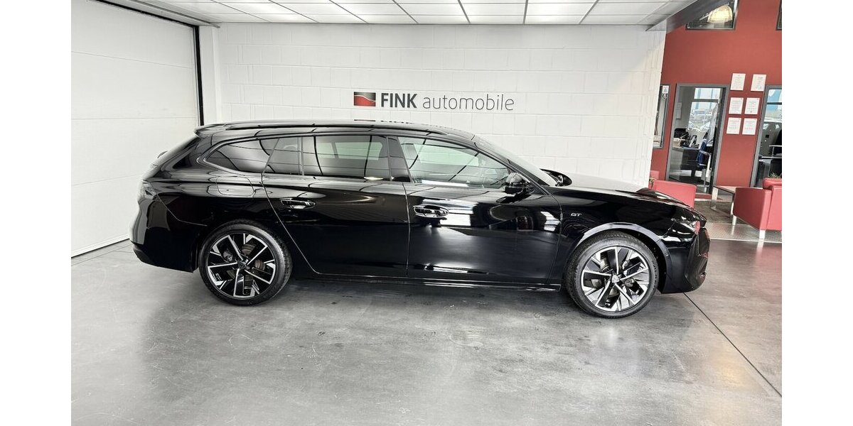 Peugeot 508 SW GT 130 BlueHdi FULL LED Panoramakamera 46.200 km 23.985 &euro; Lich 35423