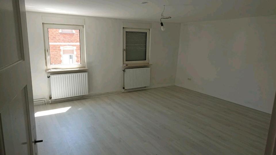 Bauernhaus, Landhaus Butzbach - 6 Zimmer, 160 m&sup2;, 1.365&euro; | Angebot:25367734