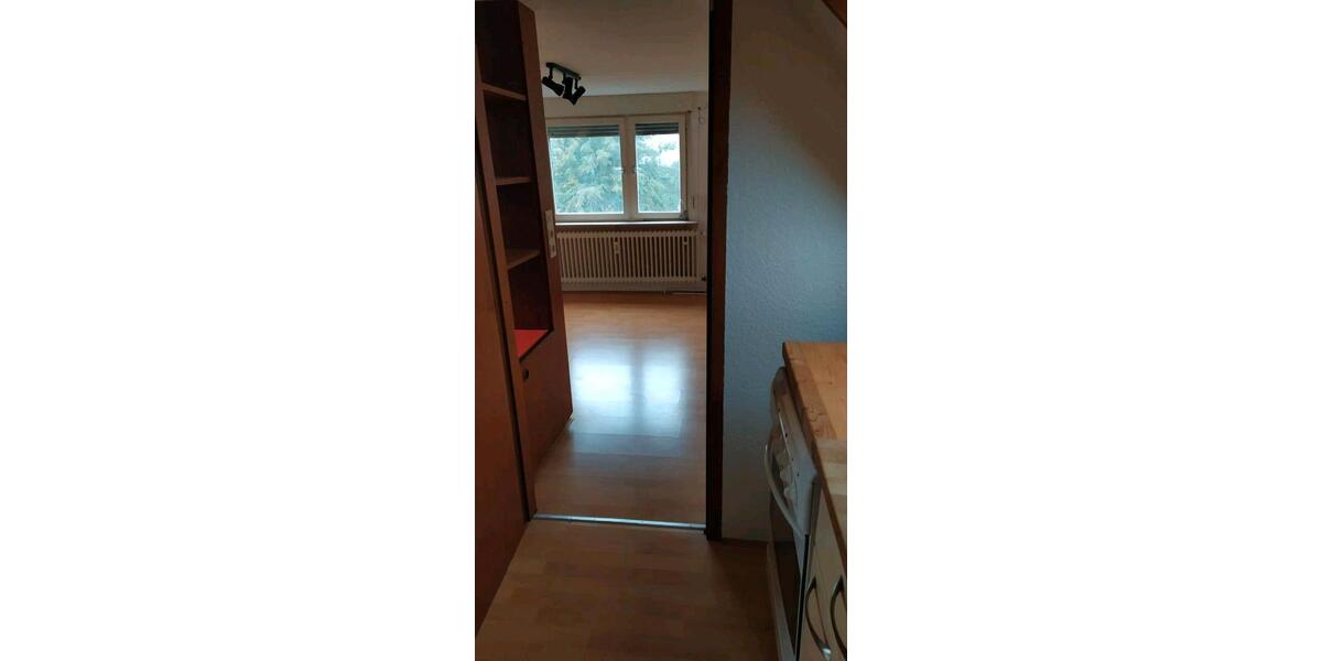Dachgeschoßwohnung Marburg Biegenviertel - 2 Zimmer, 38 m&sup2;, 530&euro; | Angebot:25051945