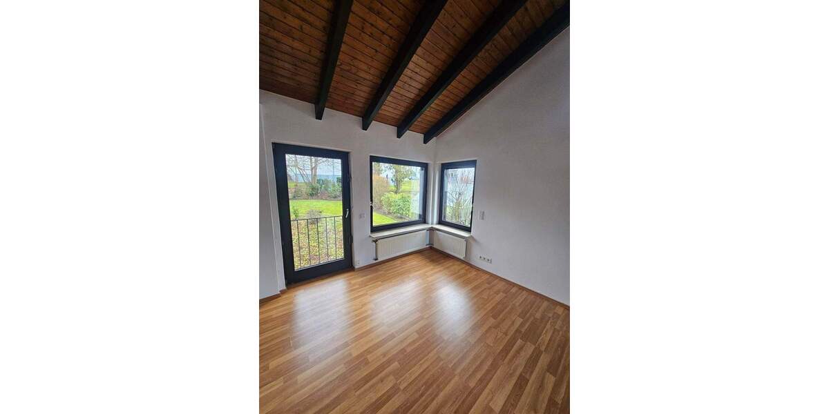 Mehrfamilienhaus, Wohnhaus Marburg Wehrda - 7 Zimmer, 237 m&sup2;, 599.000&euro; | Angebot:25798541