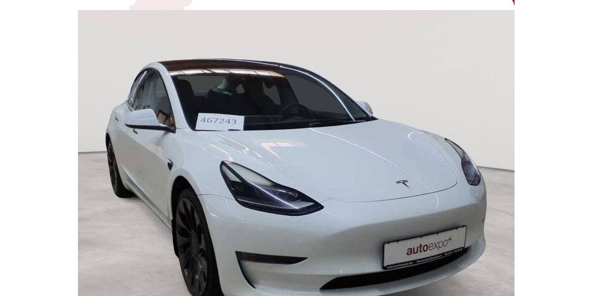 Tesla Model 3 41.176 km 30.389 &euro; Fernwald-Steinbach 35463