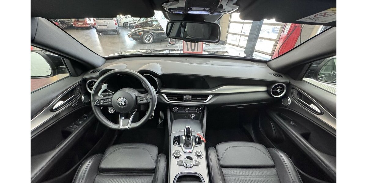 Alfa Romeo Stelvio 2.2 D Veloce Q4 Full LED Leder Carplay 36.900 km 35.890 &euro; Lich 35423