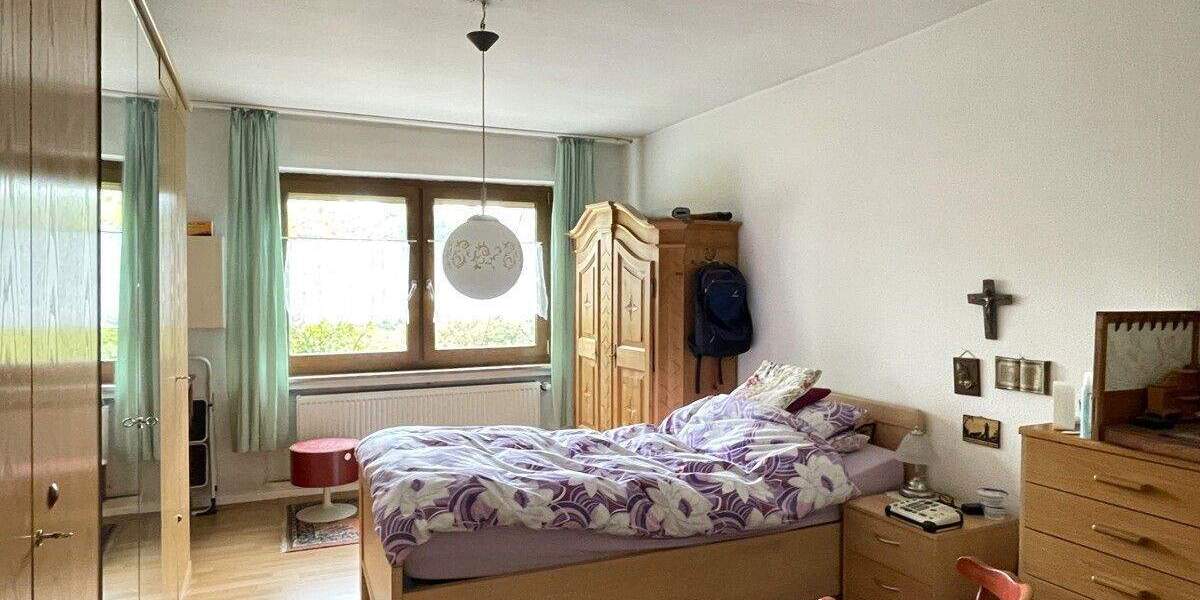 Einfamilienhaus Herborn - Burg Burg - 4 Zimmer, 117 m&sup2;, 190.000&euro; | Angebot:25834775