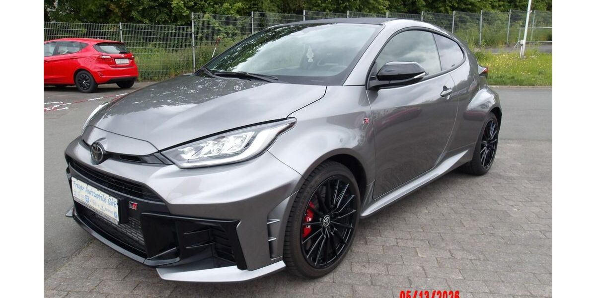 Toyota Yaris 12.780 km 43.980 &euro; Wetzlar 35586