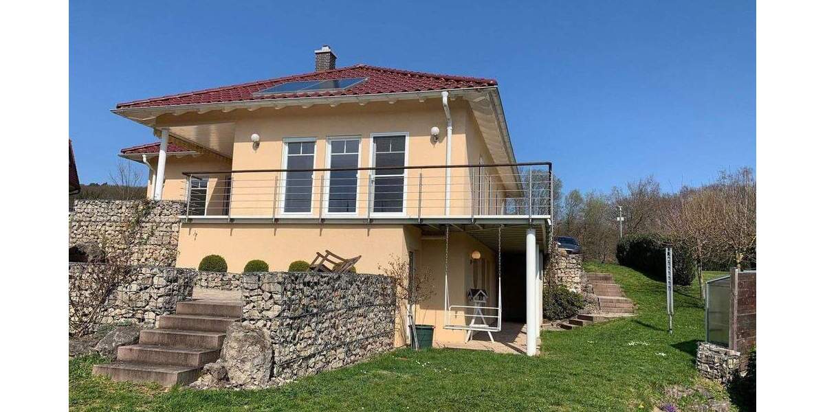 Mehrfamilienhaus, Wohnhaus Gladenbach nahe Marburg Frohnhausen - 7 Zimmer, 175 m&sup2;, 585.000&euro; | Angebot:25719248