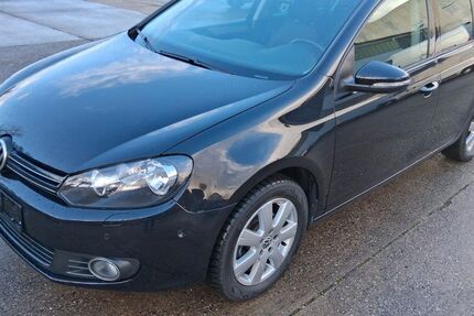 VW Golf 150.000 km 4.300 &euro; Bad Nauheim 61231