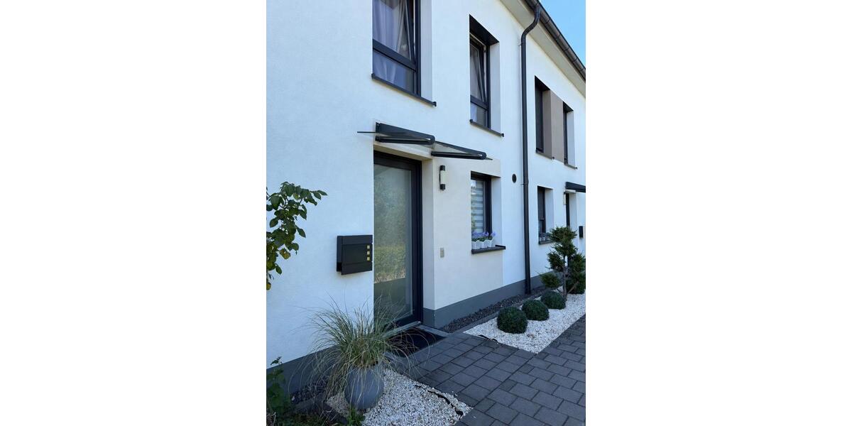Reihenhaus Gießen Allendorf - 5 Zimmer, 141 m&sup2;, 650.000&euro; | Angebot:27204779