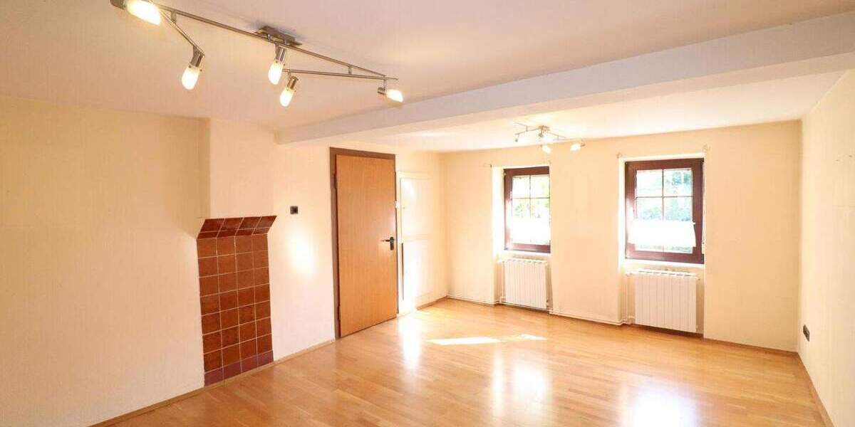 Bauernhaus, Landhaus Echzell Gettenau - 9 Zimmer, 171 m&sup2;, 350.000&euro; | Angebot:25772102