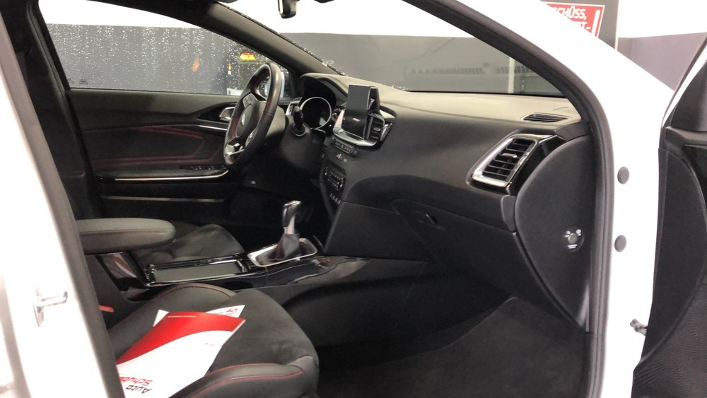 Kia Proceed GT 142.500 km 20.020 &euro; Braunfels 35619