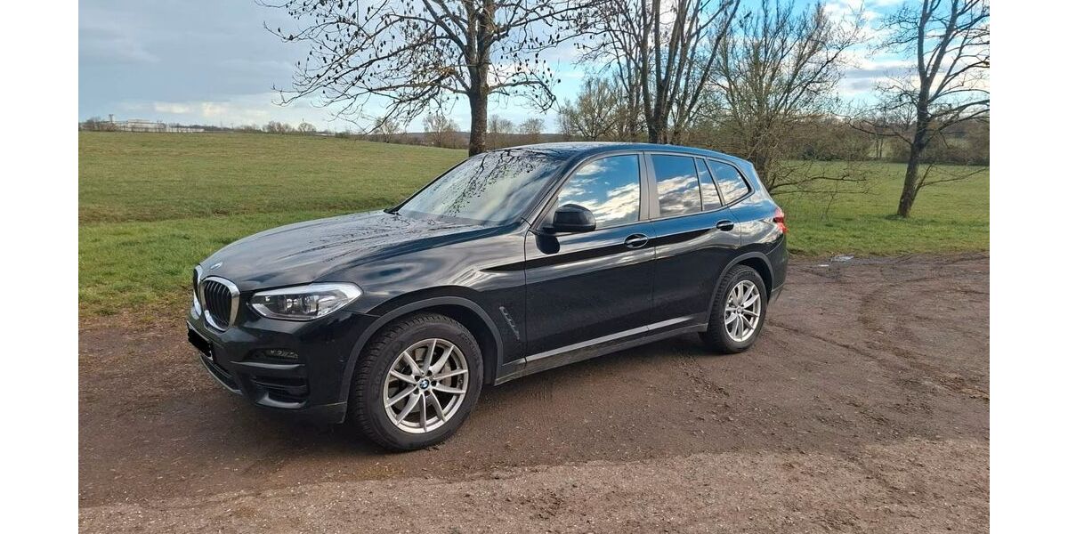 BMW X3 76.000 km 32.900 &euro; Fernwald 35463