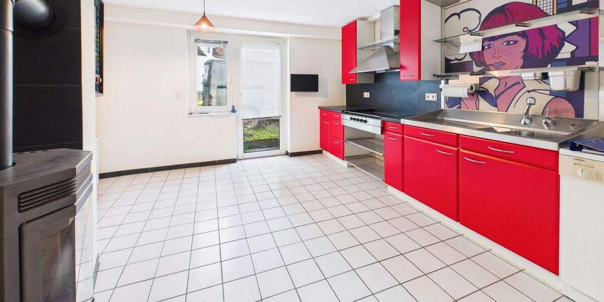 Mehrfamilienhaus, Wohnhaus Braunfels - 7 Zimmer, 160 m&sup2;, 350.000&euro; | Angebot:25880813