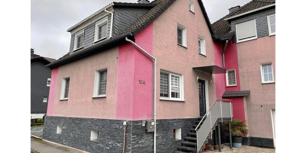 Etagenwohnung Wetzlar Hermannstein - 4 Zimmer, 131 m&sup2;, 1.450&euro; | Angebot:25764399