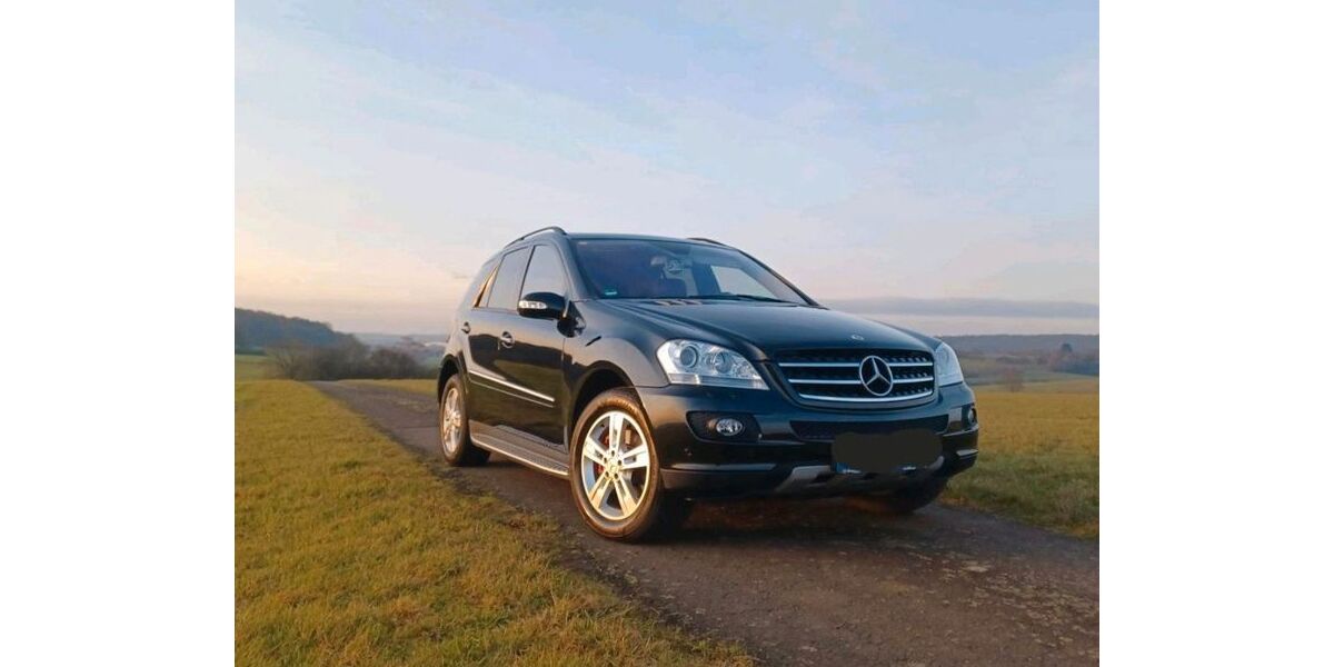 Mercedes-Benz ML 350 20.000 km 25.100 &euro; Grünberg 35305