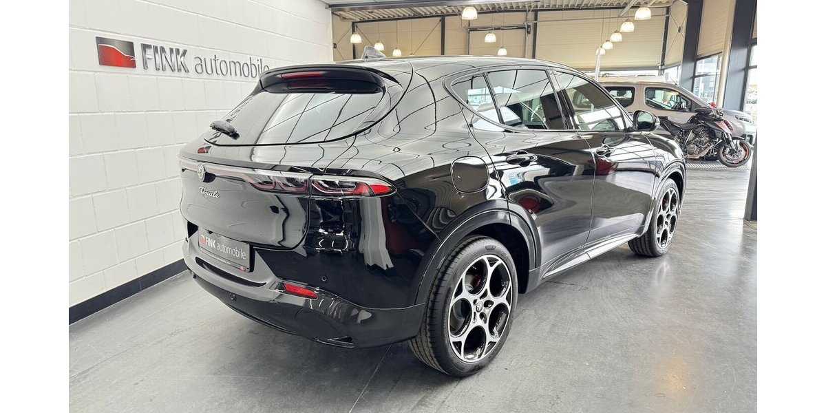 Alfa Romeo Tonale 1.5 VGT Veloce 48 V Hybrid LED 3.300 km 29.990 &euro; Lich 35423