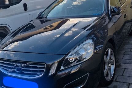 Volvo S60 203.000 km 6.900 &euro; Usingen 61250