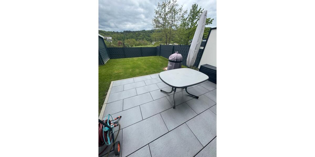 Reihenhaus Bad Endbach - 6 Zimmer, 128 m&sup2;, 1.350&euro; | Angebot:26383123