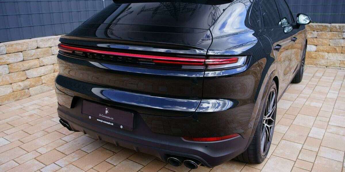 Porsche Cayenne 9.499 km 99.890 &euro; Aßlar 35614